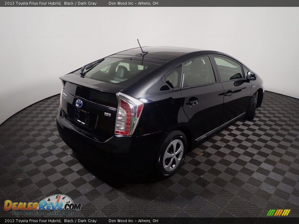 2013 Toyota Prius Four Hybrid Black / Dark Gray Photo #18