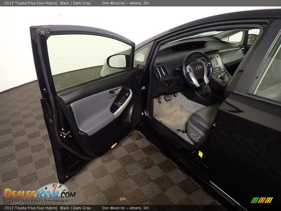 2013 Toyota Prius Four Hybrid Black / Dark Gray Photo #21