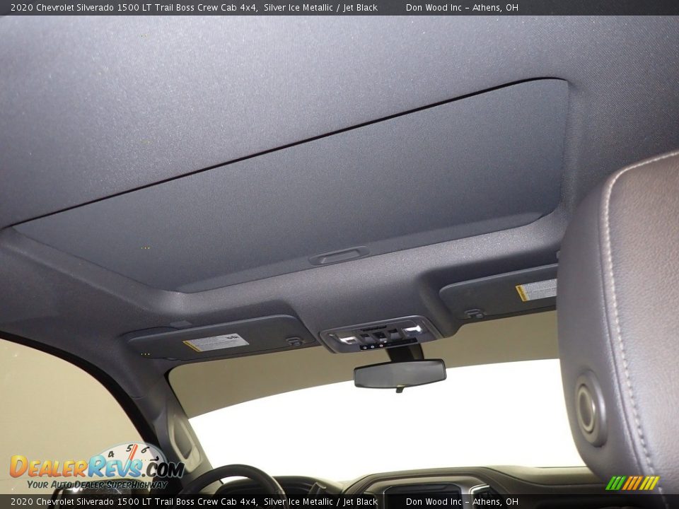 2020 Chevrolet Silverado 1500 LT Trail Boss Crew Cab 4x4 Silver Ice Metallic / Jet Black Photo #2