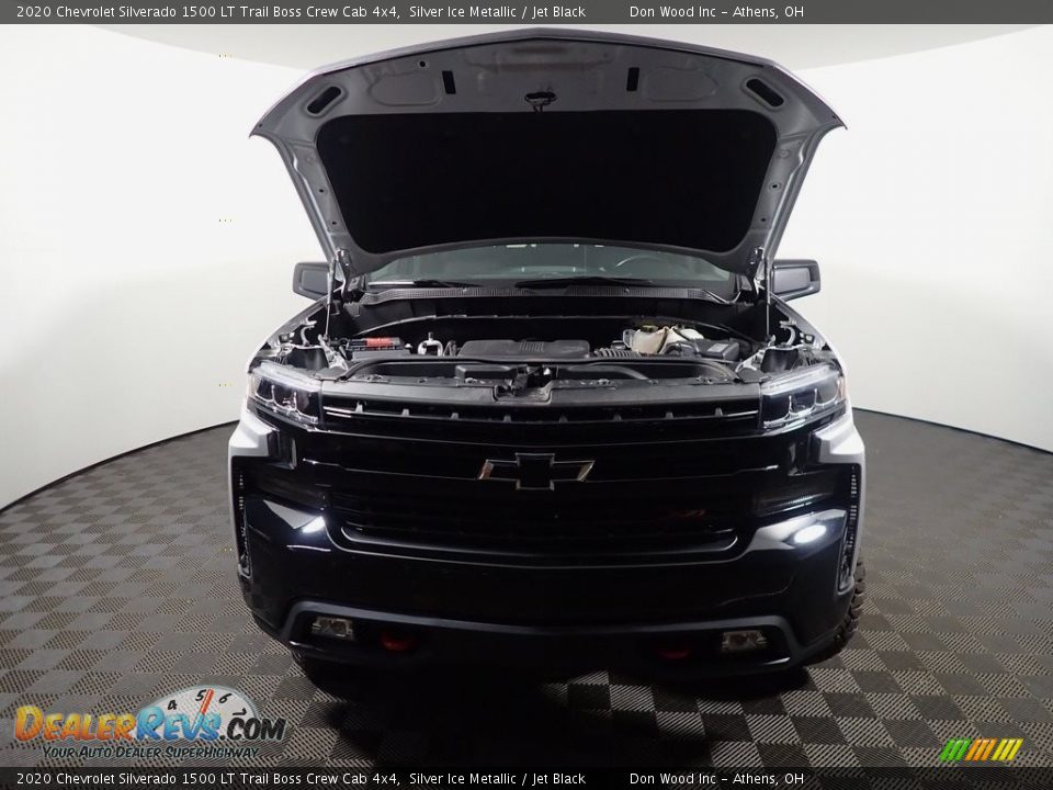 2020 Chevrolet Silverado 1500 LT Trail Boss Crew Cab 4x4 Silver Ice Metallic / Jet Black Photo #7