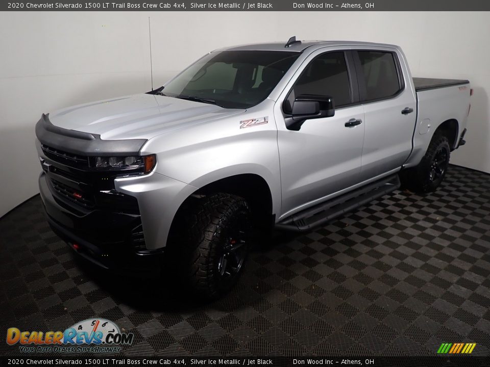 2020 Chevrolet Silverado 1500 LT Trail Boss Crew Cab 4x4 Silver Ice Metallic / Jet Black Photo #10