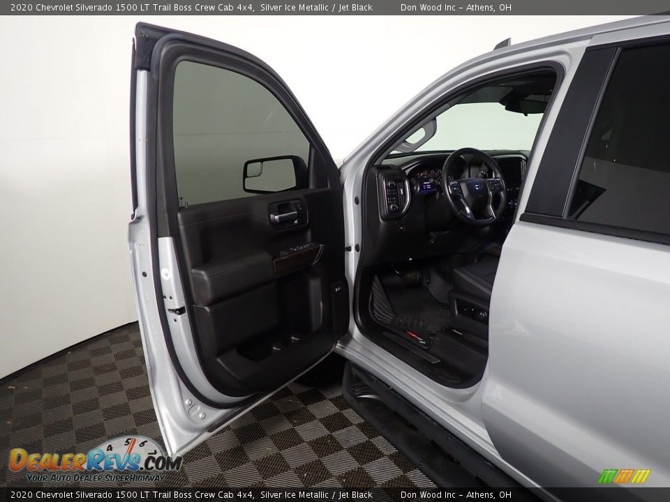 2020 Chevrolet Silverado 1500 LT Trail Boss Crew Cab 4x4 Silver Ice Metallic / Jet Black Photo #20