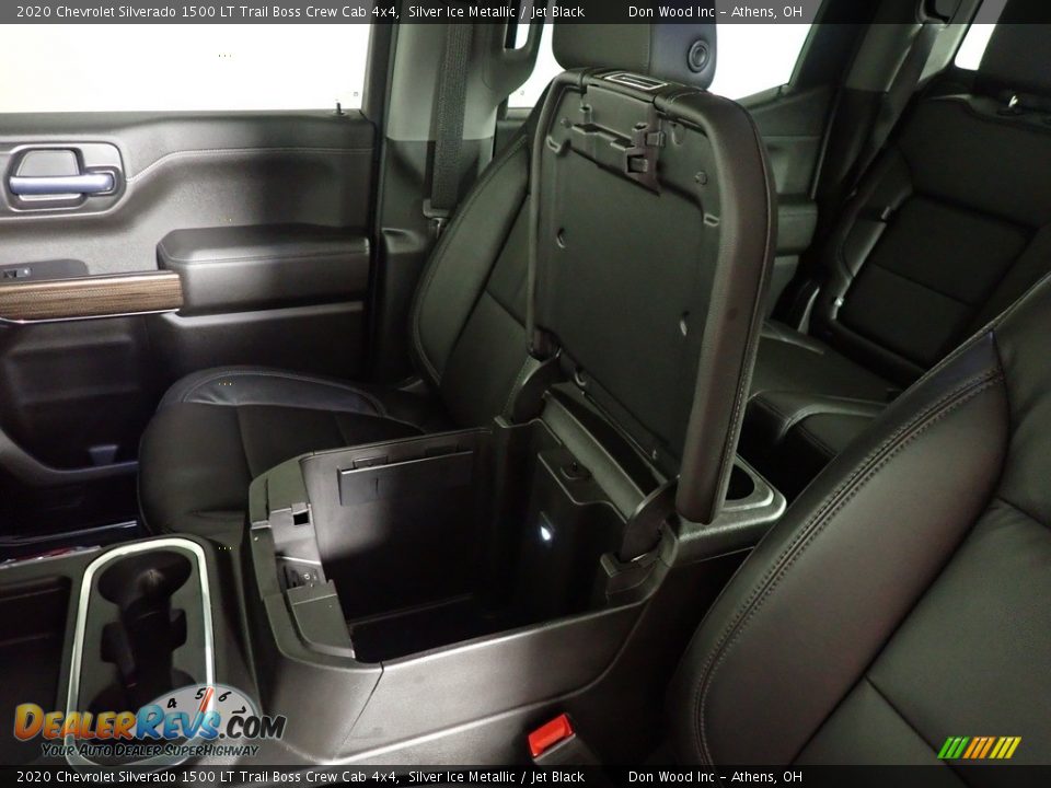 2020 Chevrolet Silverado 1500 LT Trail Boss Crew Cab 4x4 Silver Ice Metallic / Jet Black Photo #32