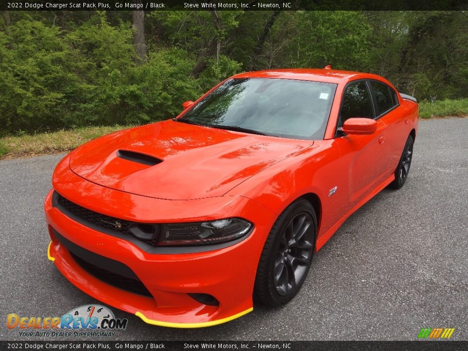 Go Mango 2022 Dodge Charger Scat Pack Plus Photo #2