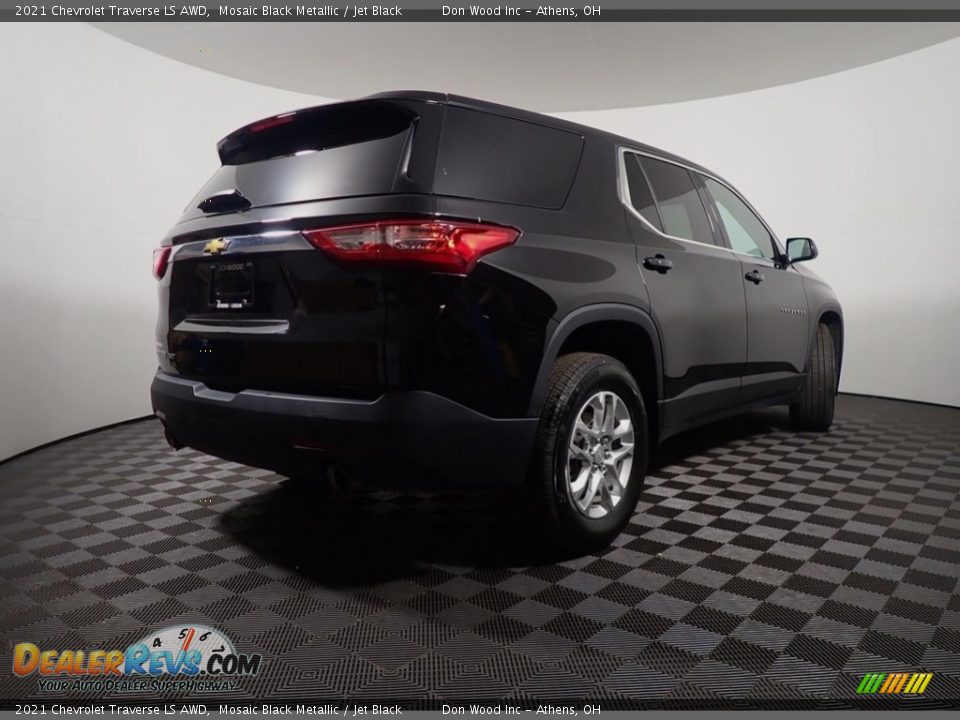 2021 Chevrolet Traverse LS AWD Mosaic Black Metallic / Jet Black Photo #16