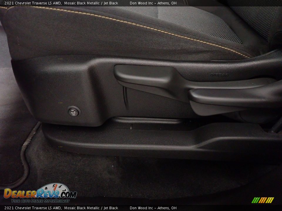 2021 Chevrolet Traverse LS AWD Mosaic Black Metallic / Jet Black Photo #23