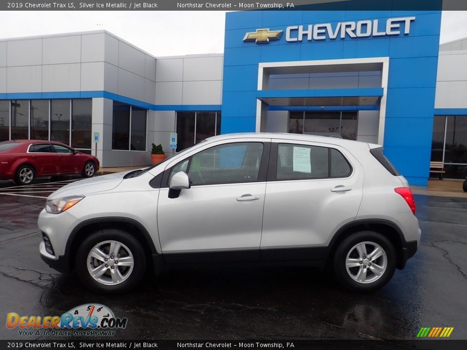 2019 Chevrolet Trax LS Silver Ice Metallic / Jet Black Photo #3