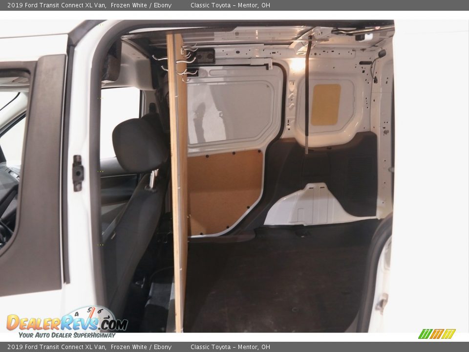 2019 Ford Transit Connect XL Van Frozen White / Ebony Photo #17