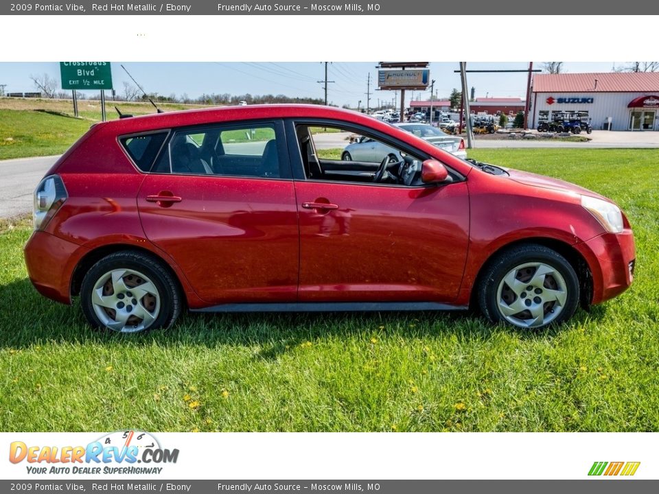 2009 Pontiac Vibe Red Hot Metallic / Ebony Photo #3