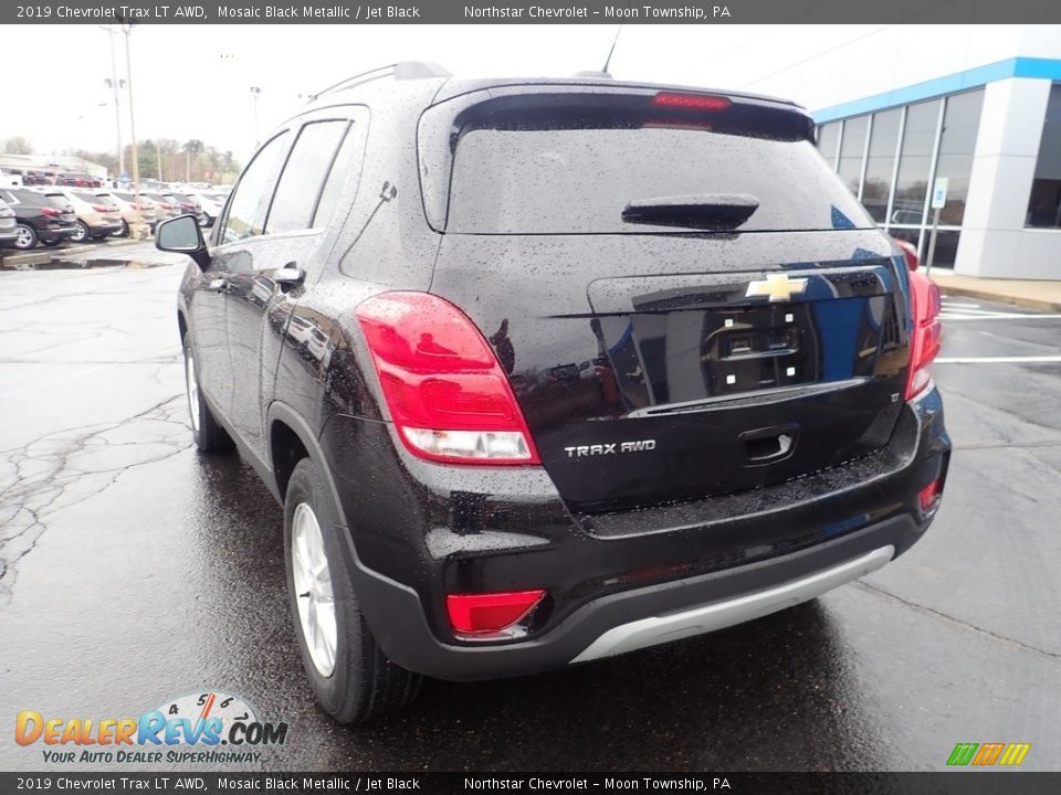 2019 Chevrolet Trax LT AWD Mosaic Black Metallic / Jet Black Photo #5