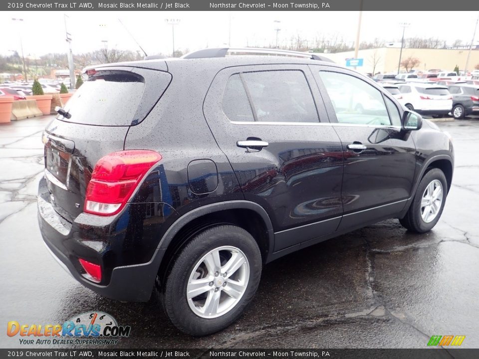 2019 Chevrolet Trax LT AWD Mosaic Black Metallic / Jet Black Photo #9