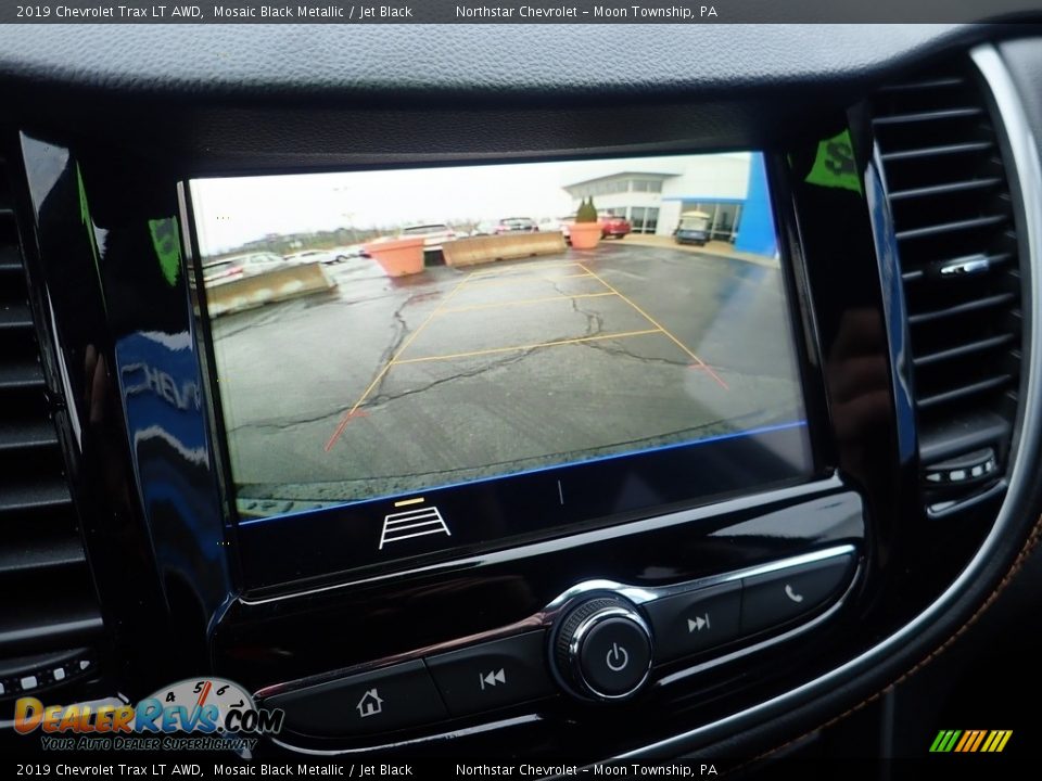 2019 Chevrolet Trax LT AWD Mosaic Black Metallic / Jet Black Photo #30