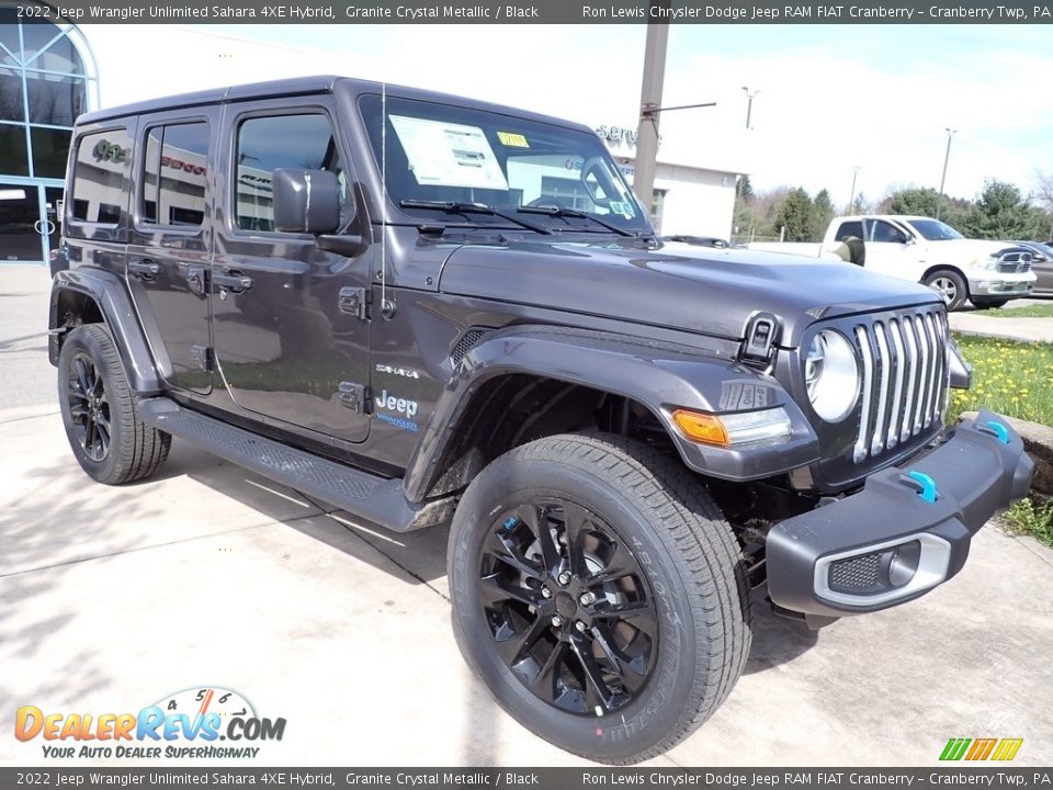 Front 3/4 View of 2022 Jeep Wrangler Unlimited Sahara 4XE Hybrid Photo #7