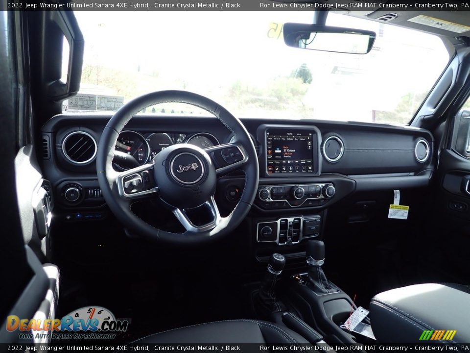2022 Jeep Wrangler Unlimited Sahara 4XE Hybrid Granite Crystal Metallic / Black Photo #14