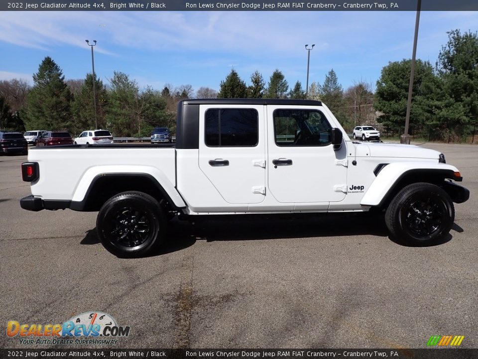 2022 Jeep Gladiator Altitude 4x4 Bright White / Black Photo #6