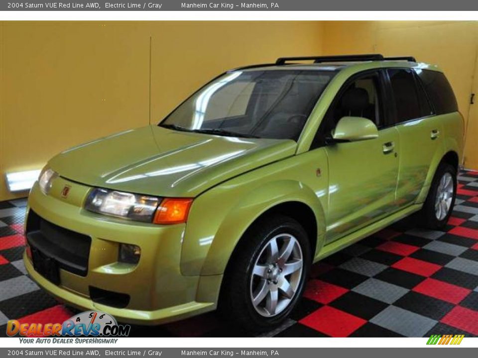 2004 Saturn VUE Red Line AWD Electric Lime / Gray Photo #3