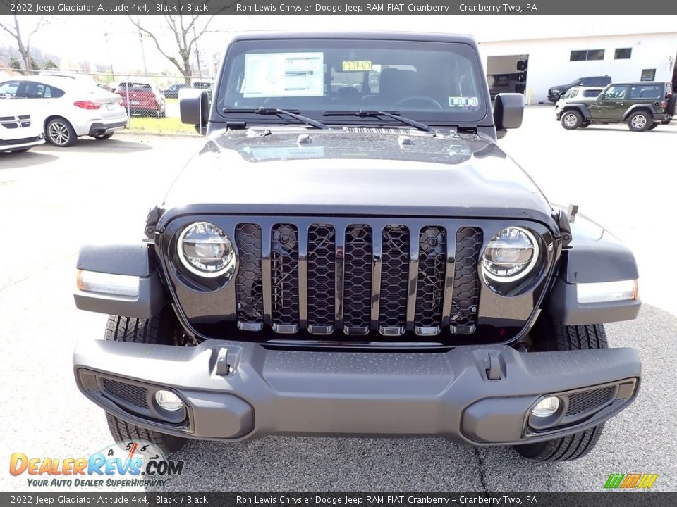 2022 Jeep Gladiator Altitude 4x4 Black / Black Photo #8