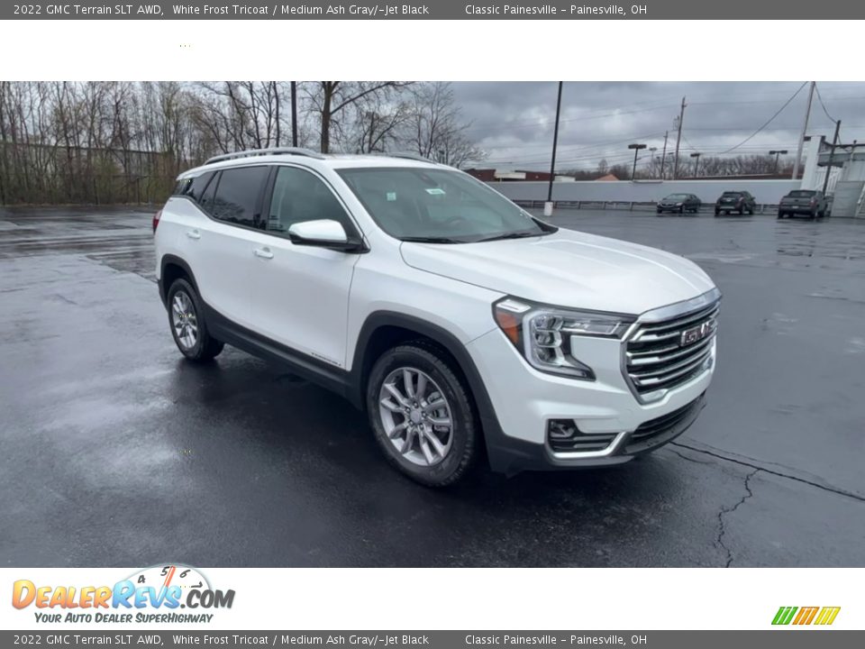 White Frost Tricoat 2022 GMC Terrain SLT AWD Photo #2