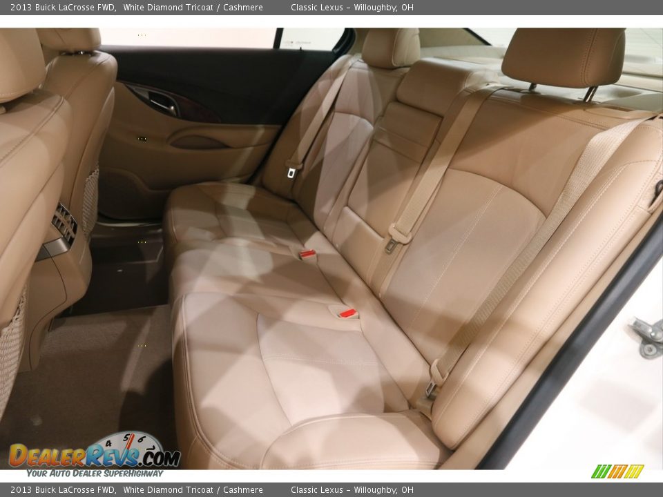 2013 Buick LaCrosse FWD White Diamond Tricoat / Cashmere Photo #17