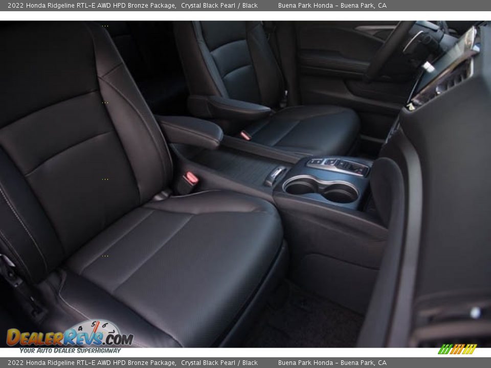 Front Seat of 2022 Honda Ridgeline RTL-E AWD HPD Bronze Package Photo #33