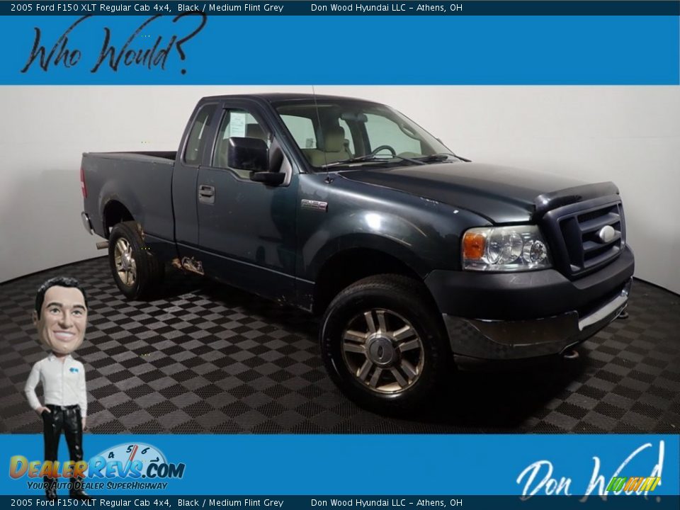 2005 Ford F150 XLT Regular Cab 4x4 Black / Medium Flint Grey Photo #1