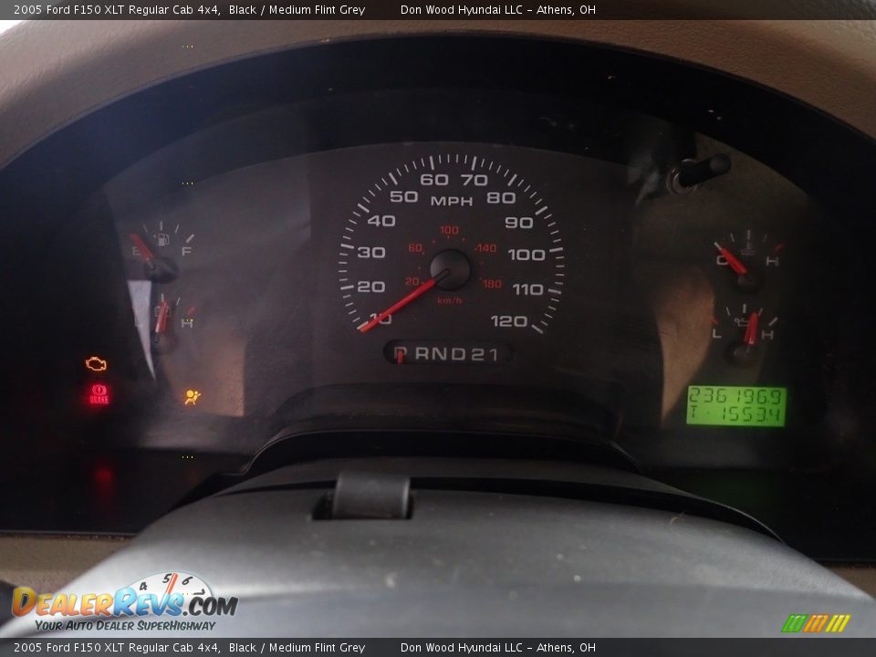 2005 Ford F150 XLT Regular Cab 4x4 Black / Medium Flint Grey Photo #15