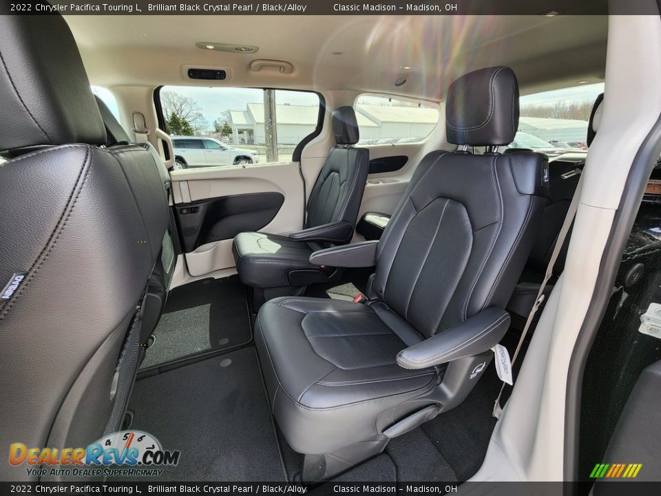2022 Chrysler Pacifica Touring L Brilliant Black Crystal Pearl / Black/Alloy Photo #3