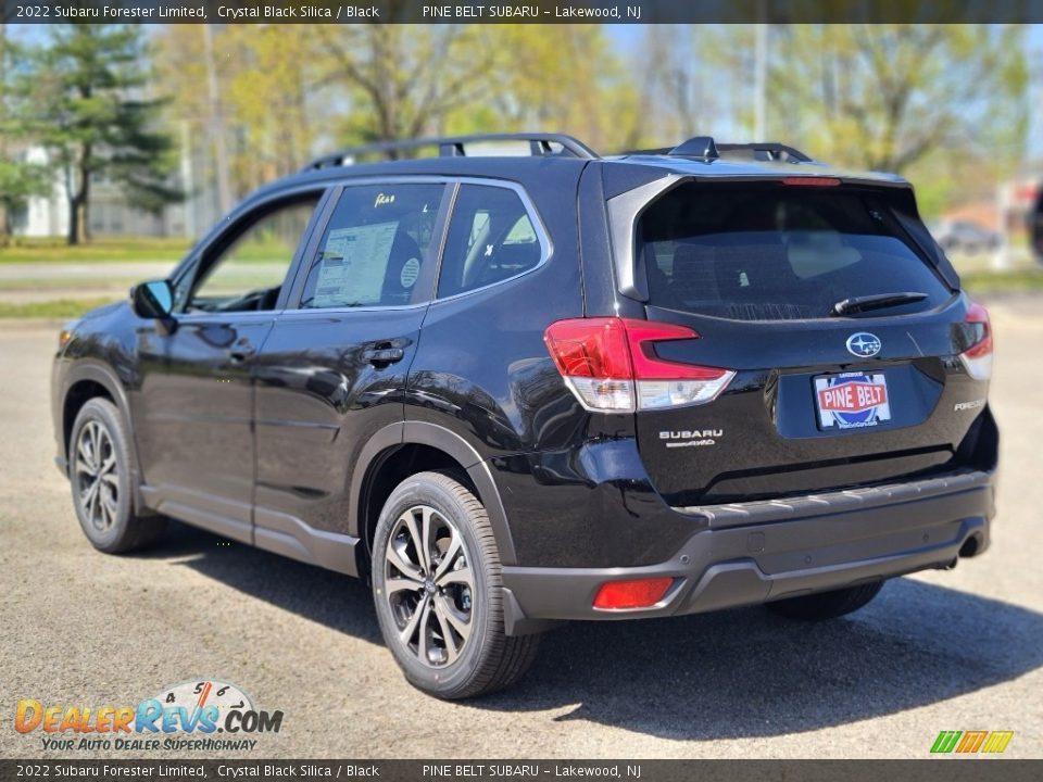 2022 Subaru Forester Limited Crystal Black Silica / Black Photo #6