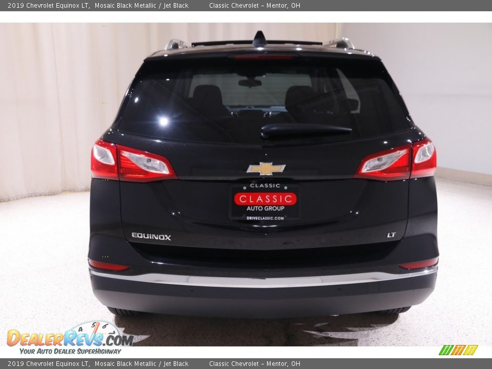 2019 Chevrolet Equinox LT Mosaic Black Metallic / Jet Black Photo #17