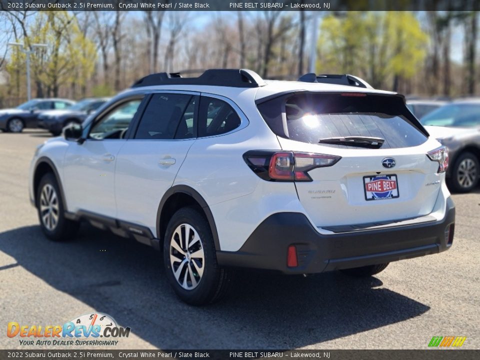 2022 Subaru Outback 2.5i Premium Crystal White Pearl / Slate Black Photo #6