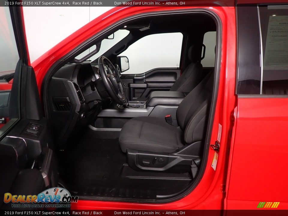 2019 Ford F150 XLT SuperCrew 4x4 Race Red / Black Photo #24