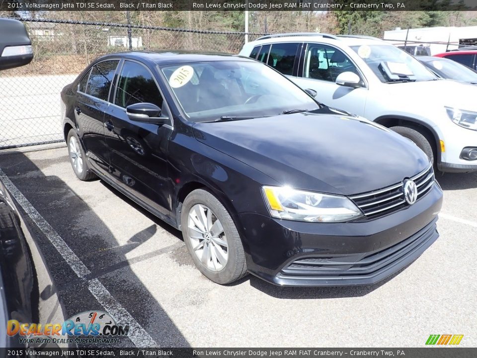 Front 3/4 View of 2015 Volkswagen Jetta TDI SE Sedan Photo #3