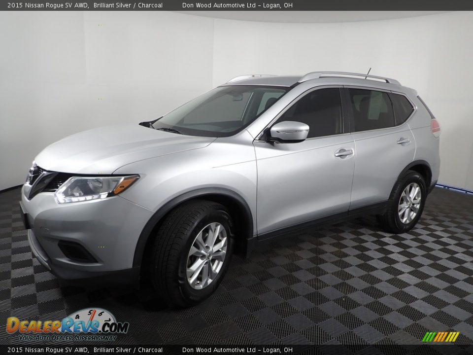 2015 Nissan Rogue SV AWD Brilliant Silver / Charcoal Photo #7