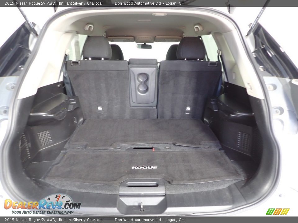 2015 Nissan Rogue SV AWD Brilliant Silver / Charcoal Photo #12