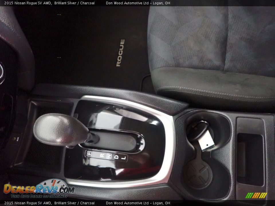 2015 Nissan Rogue SV AWD Brilliant Silver / Charcoal Photo #23