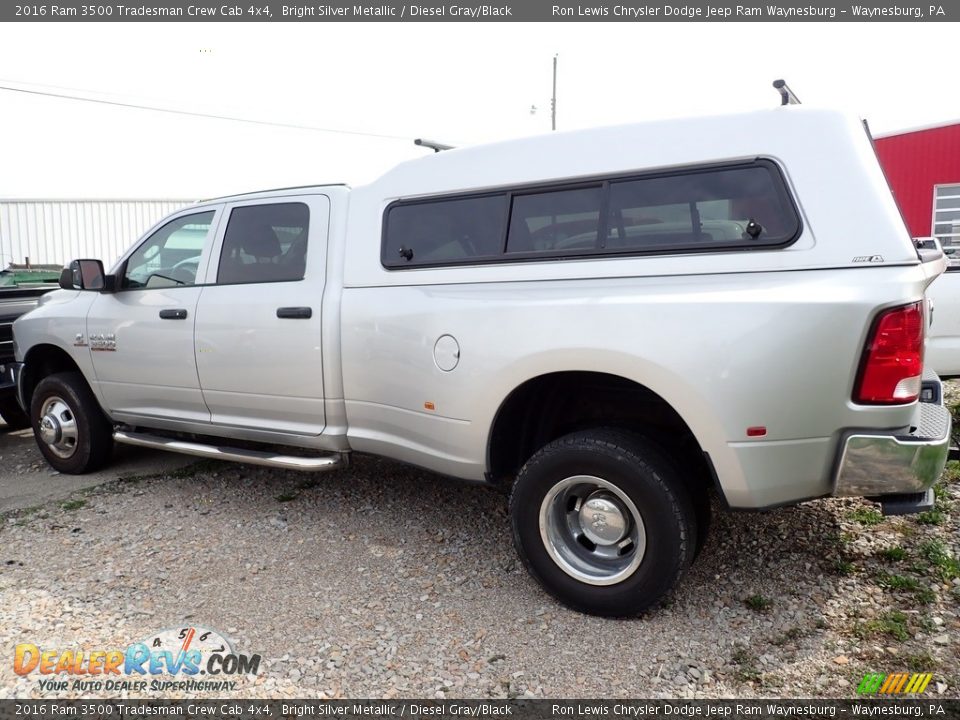 2016 Ram 3500 Tradesman Crew Cab 4x4 Bright Silver Metallic / Diesel Gray/Black Photo #2