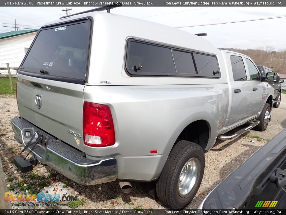 2016 Ram 3500 Tradesman Crew Cab 4x4 Bright Silver Metallic / Diesel Gray/Black Photo #3