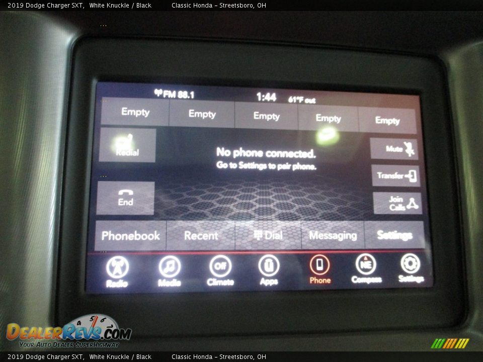 2019 Dodge Charger SXT White Knuckle / Black Photo #35