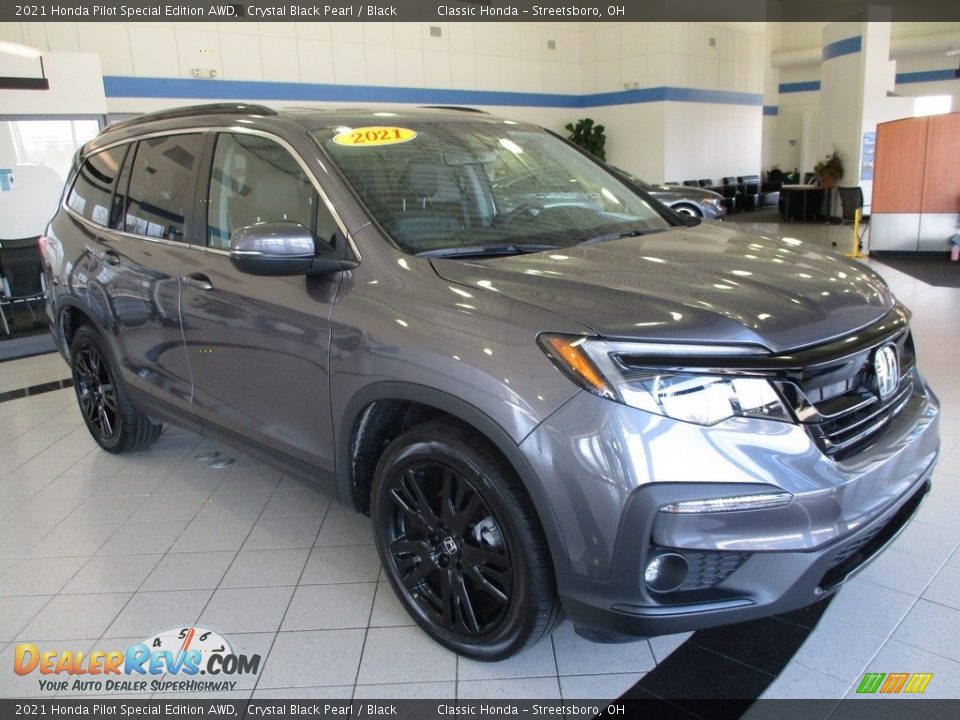 2021 Honda Pilot Special Edition AWD Crystal Black Pearl / Black Photo #3