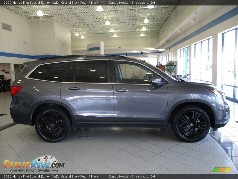 2021 Honda Pilot Special Edition AWD Crystal Black Pearl / Black Photo #4