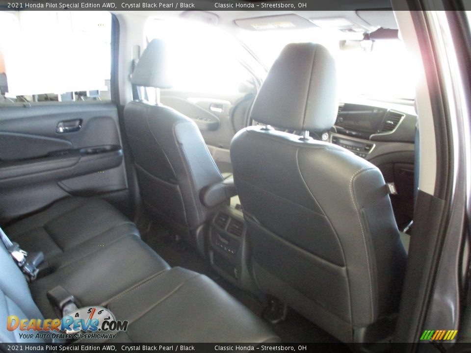 2021 Honda Pilot Special Edition AWD Crystal Black Pearl / Black Photo #19