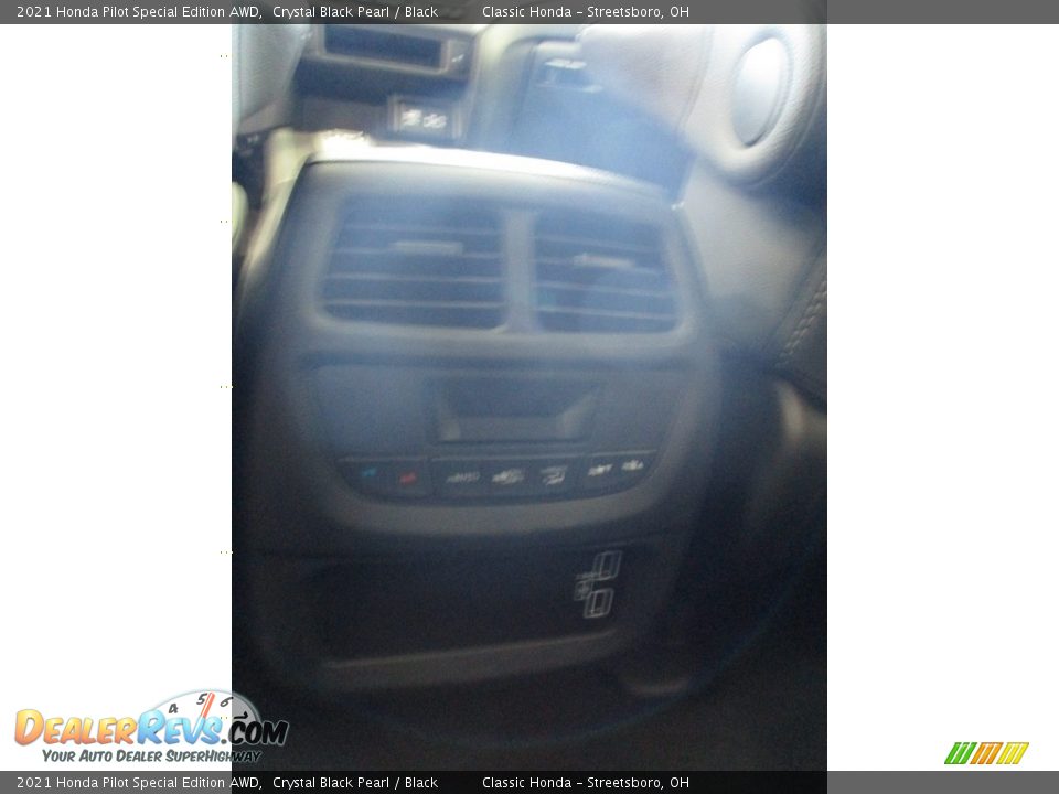 2021 Honda Pilot Special Edition AWD Crystal Black Pearl / Black Photo #27