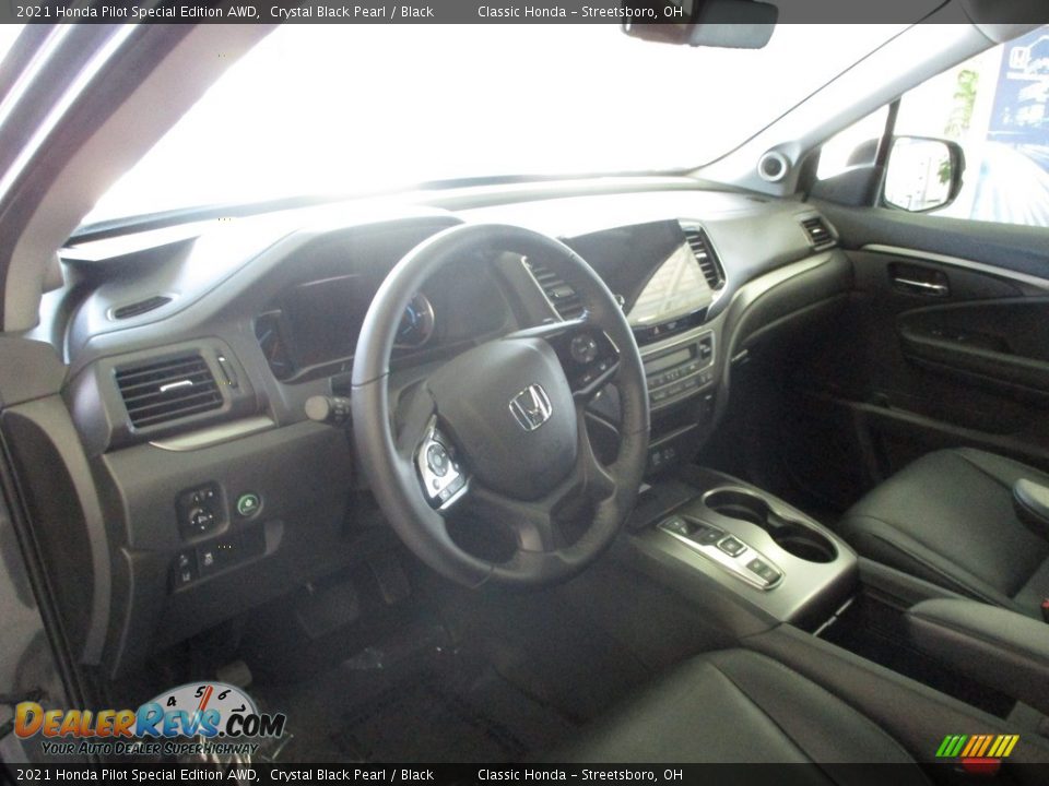 2021 Honda Pilot Special Edition AWD Crystal Black Pearl / Black Photo #29