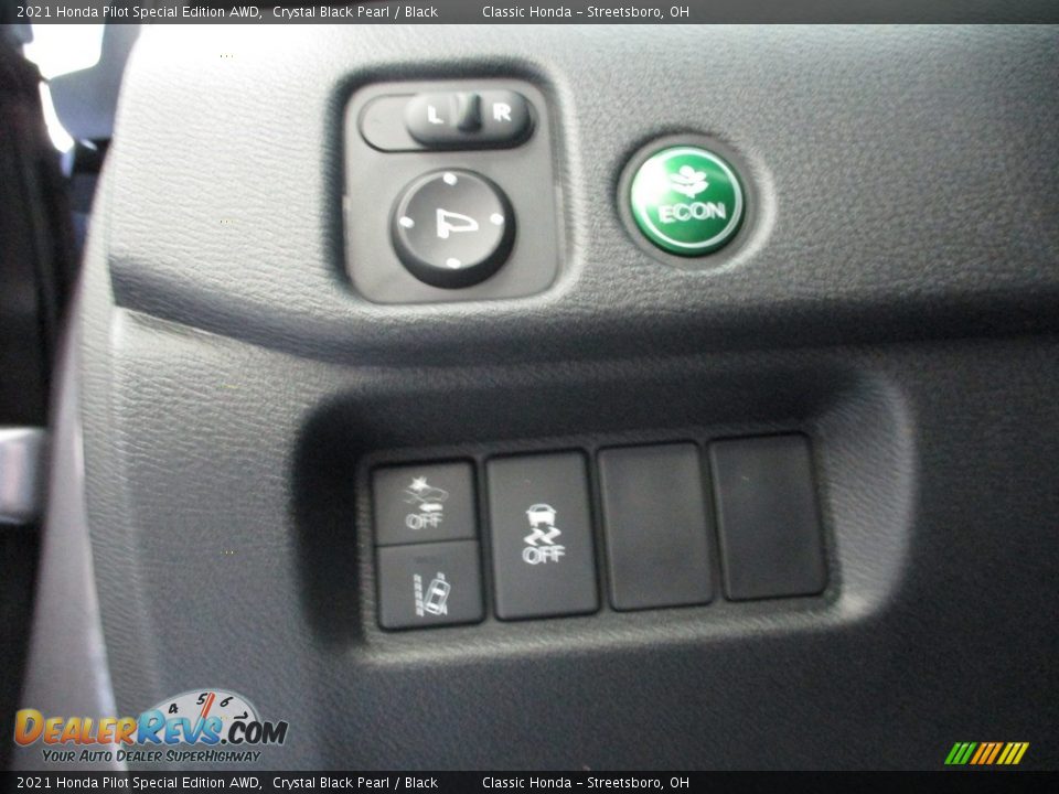 2021 Honda Pilot Special Edition AWD Crystal Black Pearl / Black Photo #31