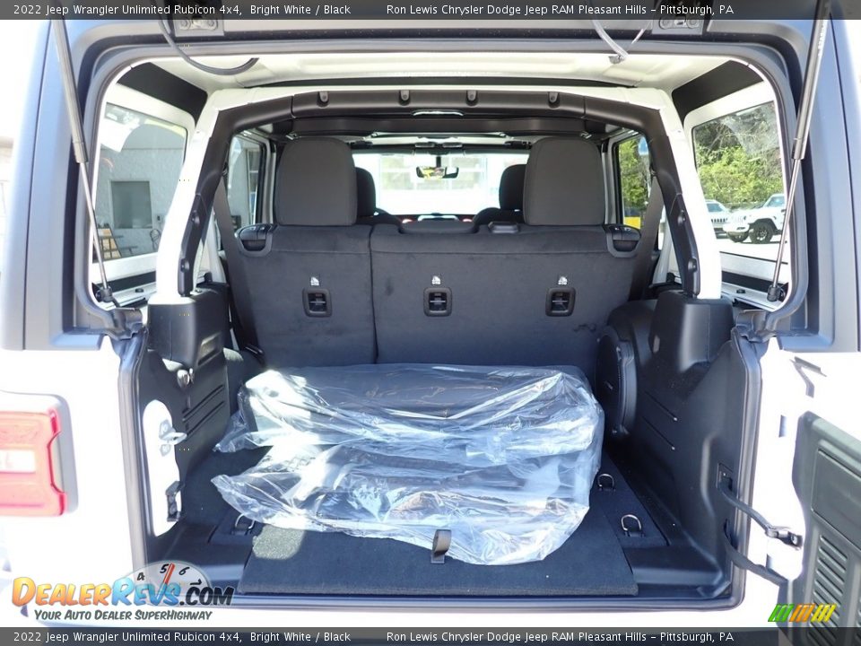 2022 Jeep Wrangler Unlimited Rubicon 4x4 Bright White / Black Photo #5