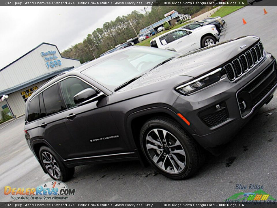 2022 Jeep Grand Cherokee Overland 4x4 Baltic Gray Metallic / Global Black/Steel Gray Photo #30