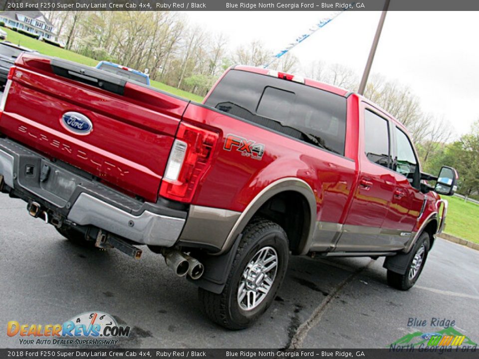 2018 Ford F250 Super Duty Lariat Crew Cab 4x4 Ruby Red / Black Photo #32