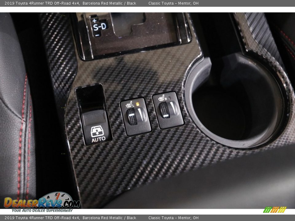 2019 Toyota 4Runner TRD Off-Road 4x4 Barcelona Red Metallic / Black Photo #15