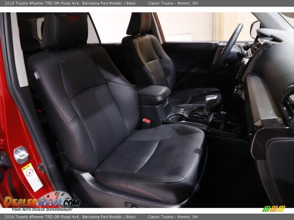 2019 Toyota 4Runner TRD Off-Road 4x4 Barcelona Red Metallic / Black Photo #17