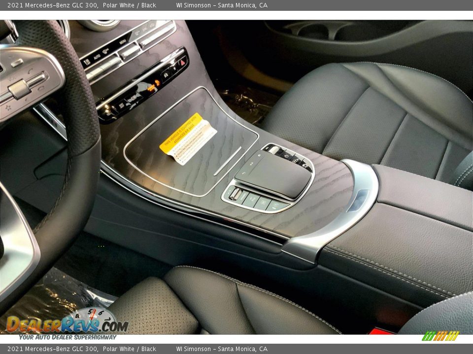 2021 Mercedes-Benz GLC 300 Polar White / Black Photo #17